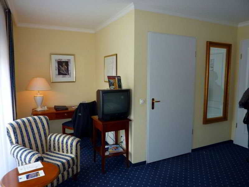 Victor'S Residenz-Hotel Leipzig Exterior foto